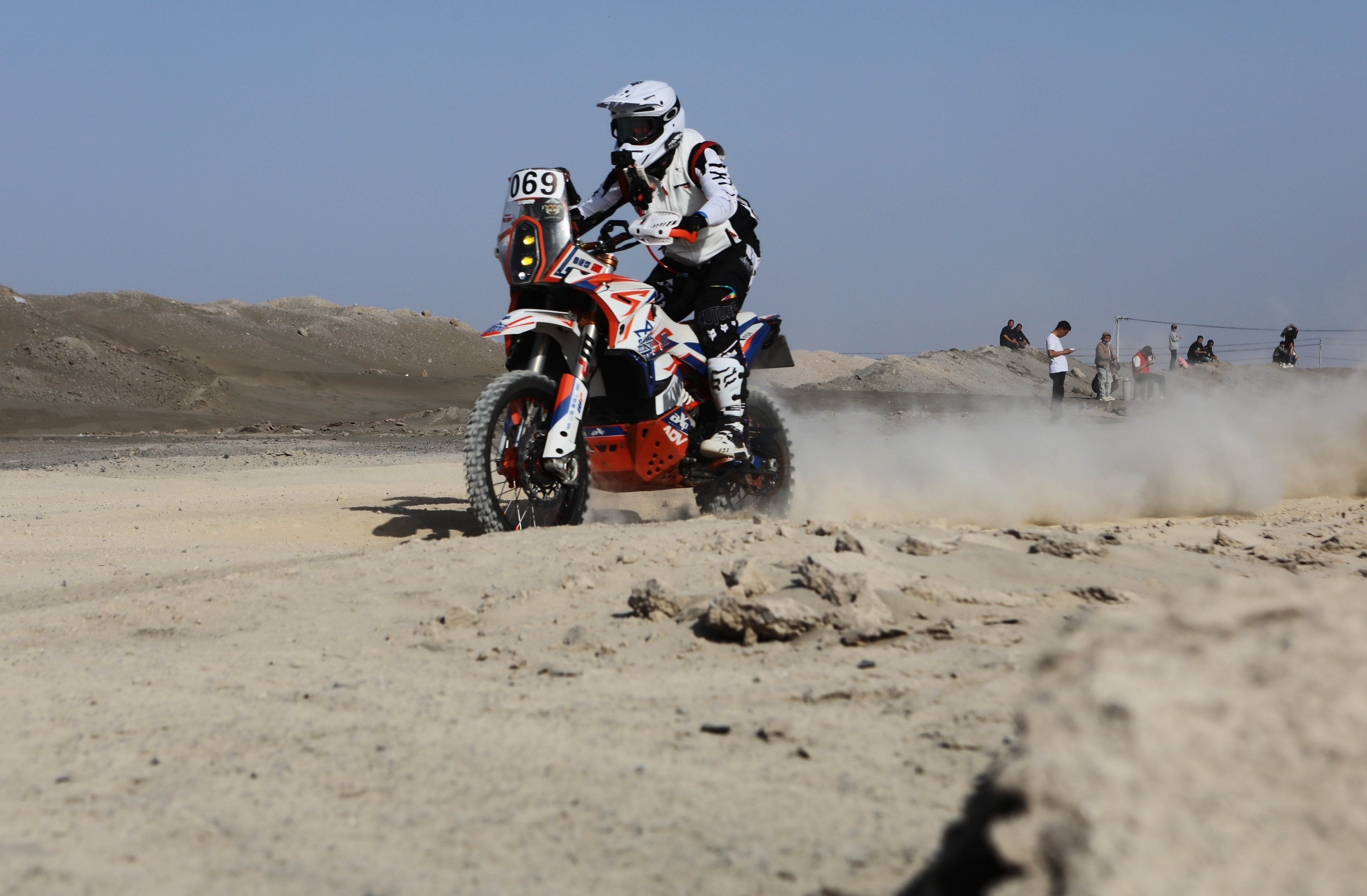 mmexport1761056494999