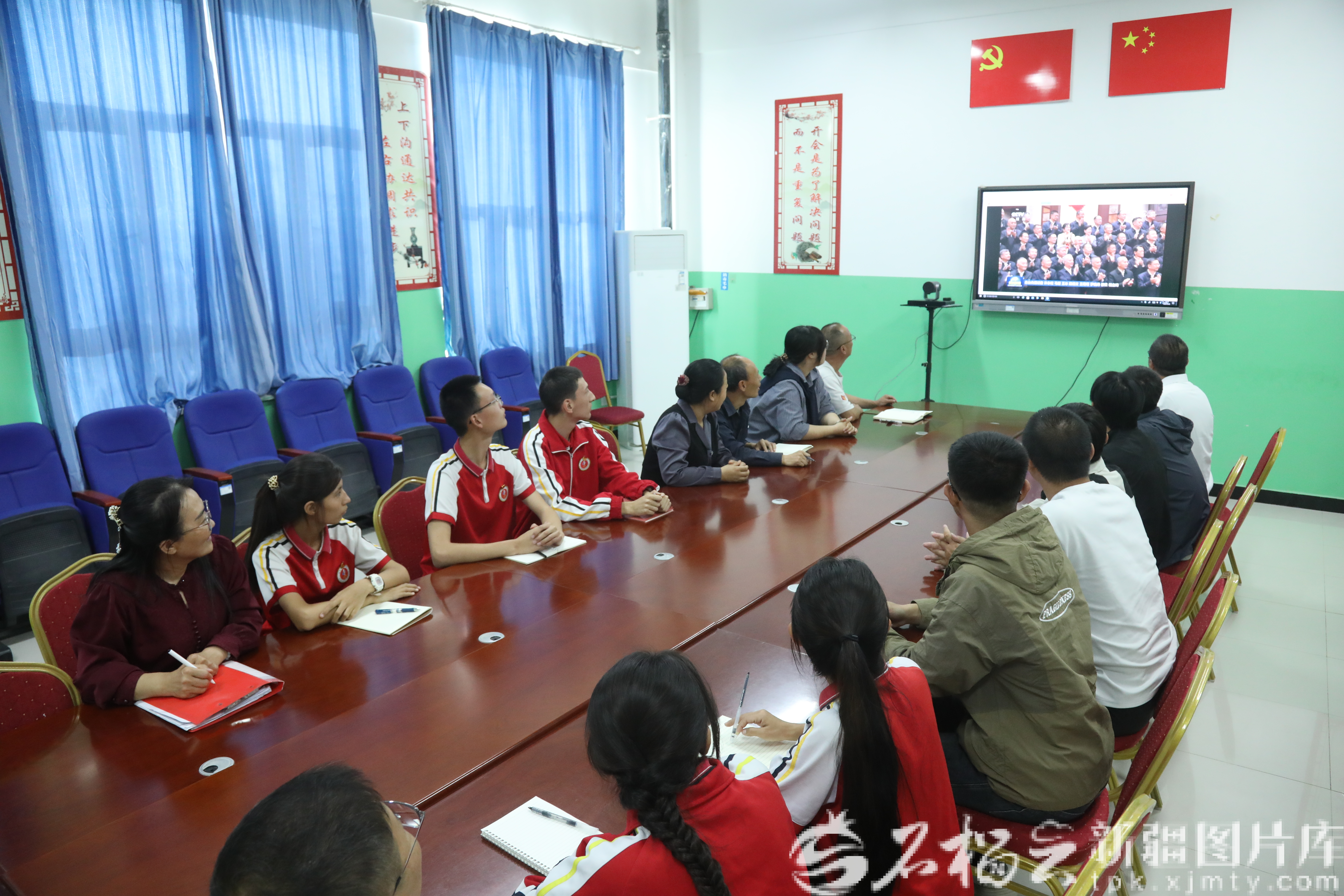 向报告丨河北保定学院西部支教毕业生群体：“到基层和人民中去建功立业”