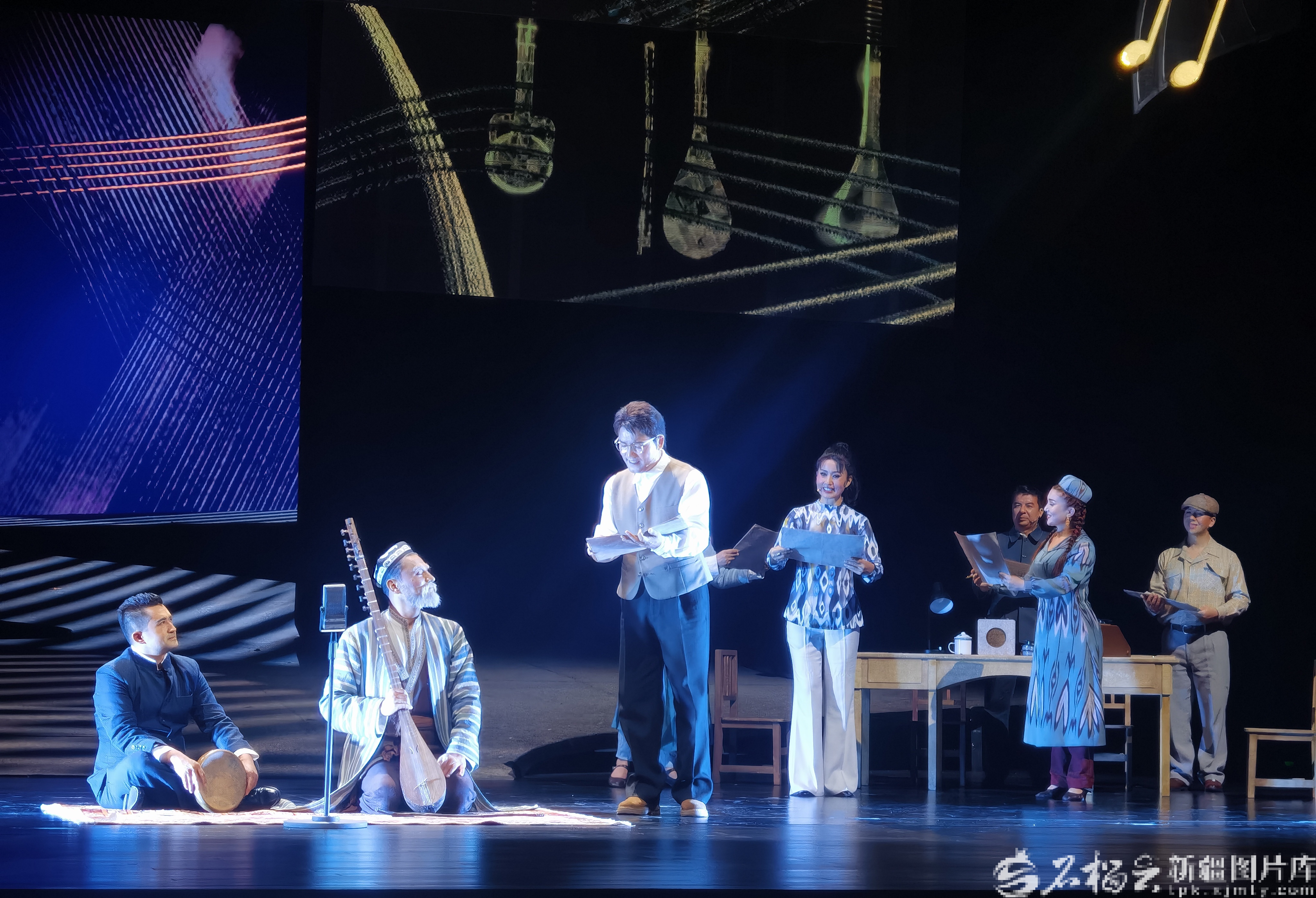 IMG_20251017_204309_edit_12867804869389