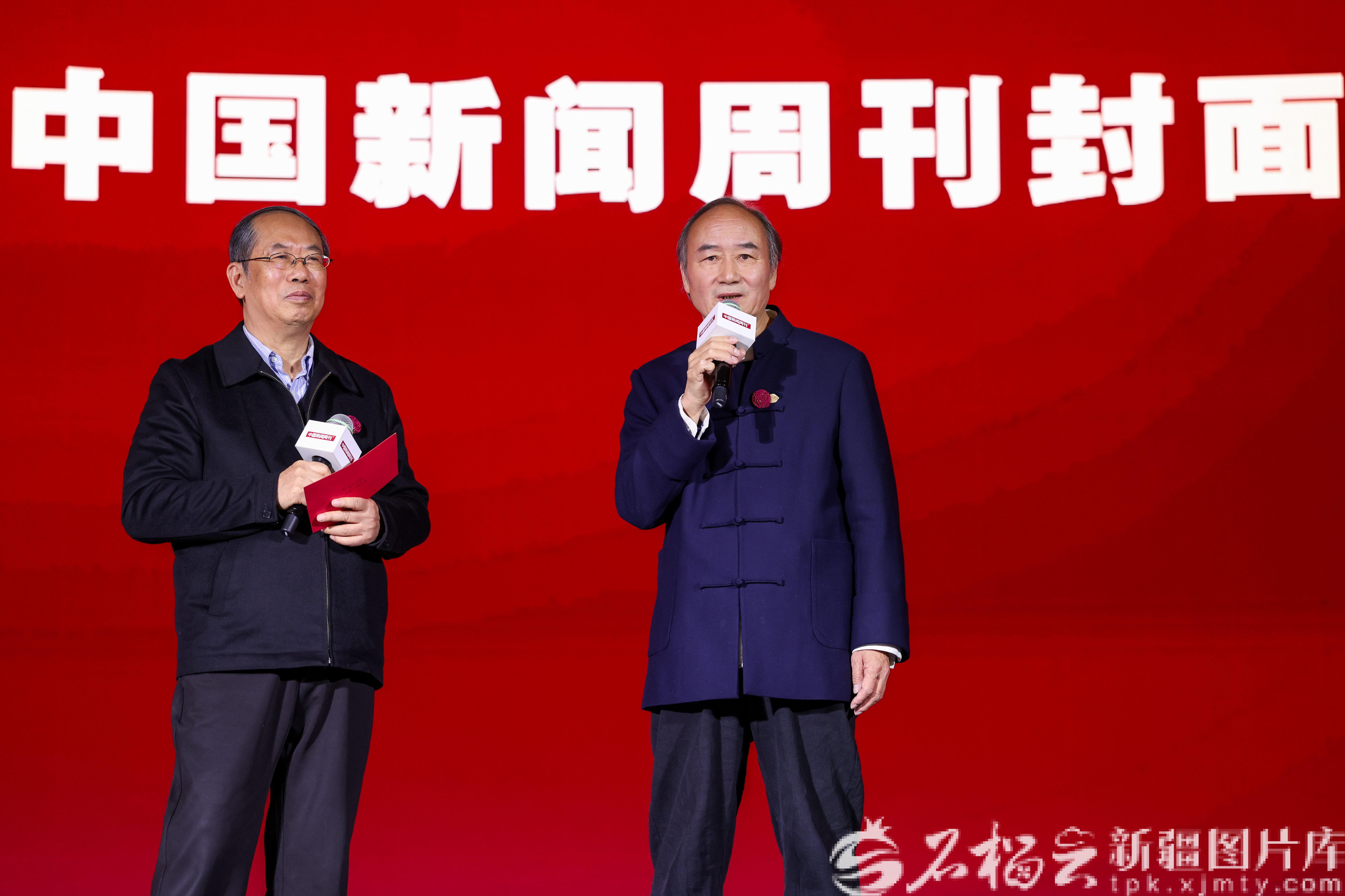刘亮程获评《中国新闻周刊》2025年度“影响力作家”