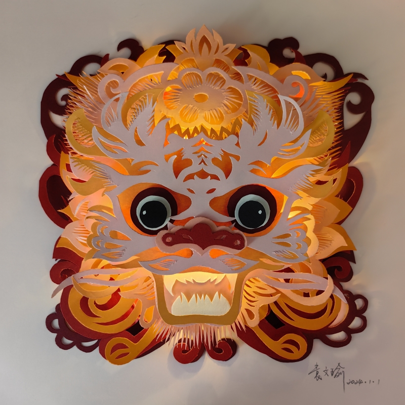 多层龙剪纸灯令人赞叹